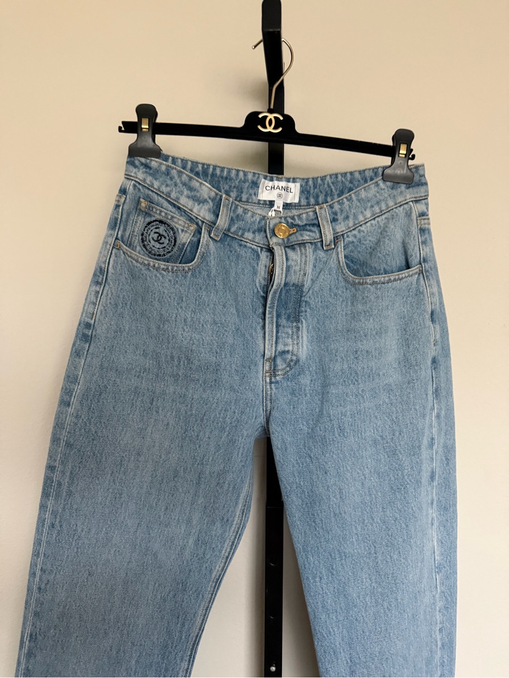 CHANEL 26k Denim Jeans size 36 - Picture 8 of 8